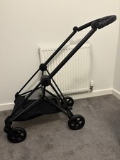 Cybex Mios Black Chassis -