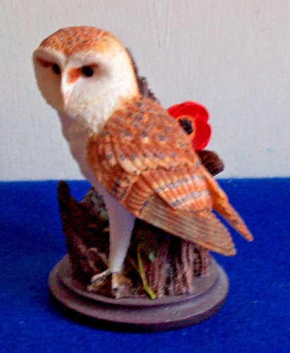 Beautiful barn owl sculpture - beautiful,