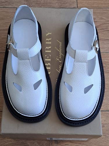 Burberry london leather bar - burberry, t-bar