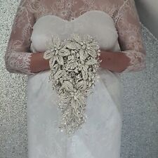 Diamante bouquet brooch Jewel