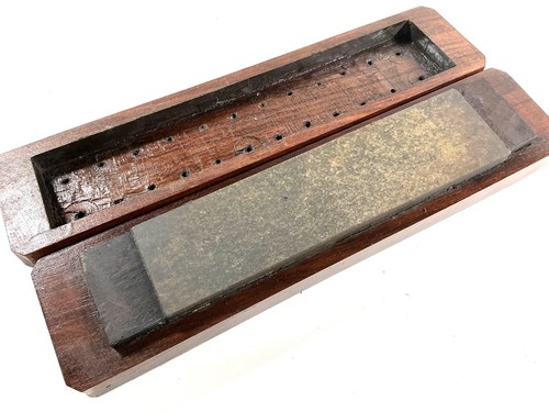 Natural mottled sharpening - , /
