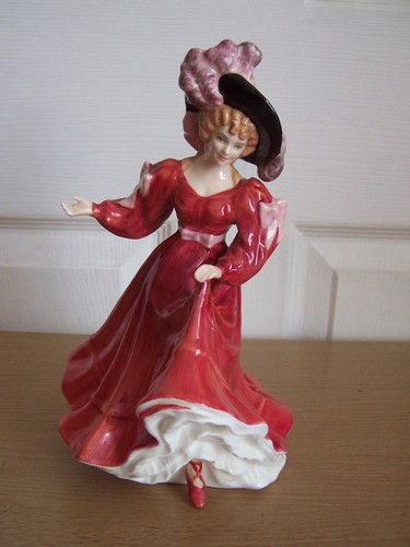 Royal doulton patricia figure - doulton,
