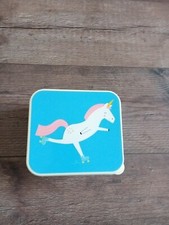 blue unicorn packed.lumch box 15x14x8cm/unicorn on roller skates lunch box 