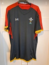 Mens Under Armour Wales Team