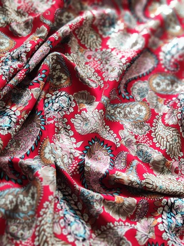 Printed viscose fabric - printed,