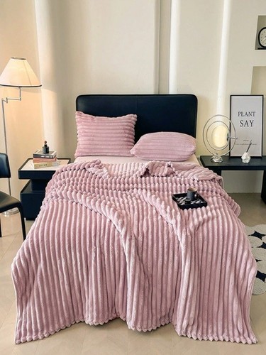 Extra large blanket - large, bed