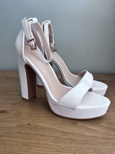 Pretty little thing brand - pretty, new