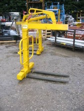 CRANE FORKS 2 TON SWL SUIT