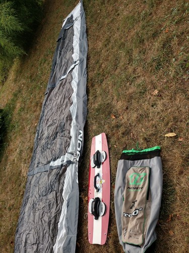 Kite set north - kite,