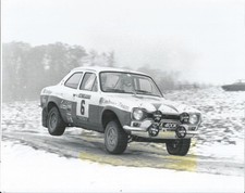 ROGER CLARK FORD ESCORT MK1 PVX 400K RAC RALLY 1971 B/W PHOTOGRAPH