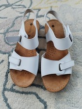 Pavers white leather ladies