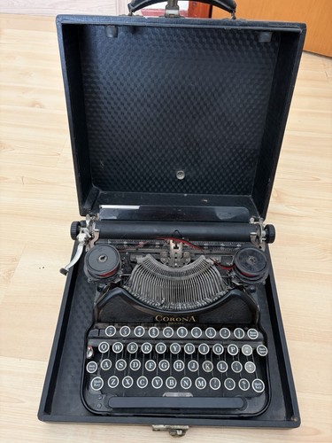 Antique corona typewriter - corona,