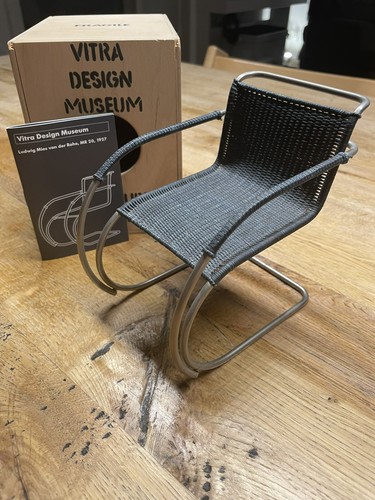 Vitra mies van - vitra,