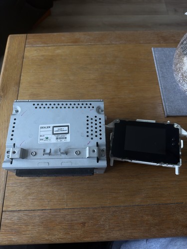 Ford fiesta mk7 complete radio - complete,