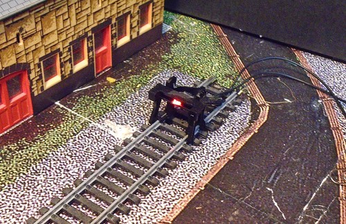 Hornby buffer stop with - 00,