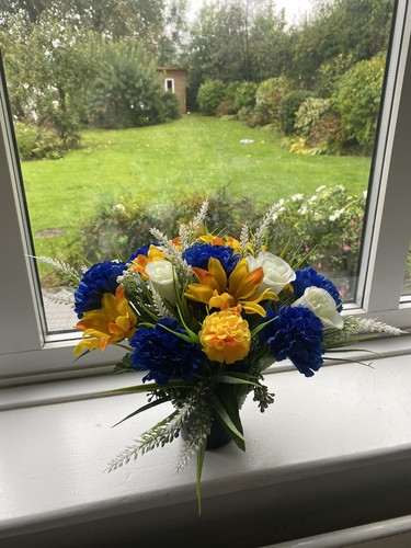 Artificial flower graveside - artificial,