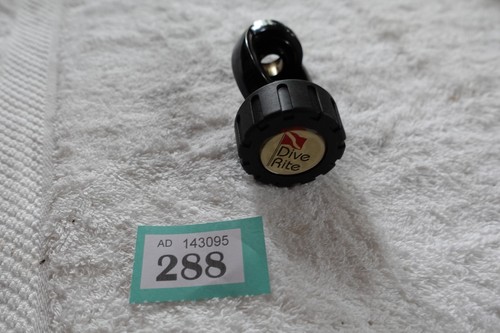 Dive rite yoke - yoke, converter