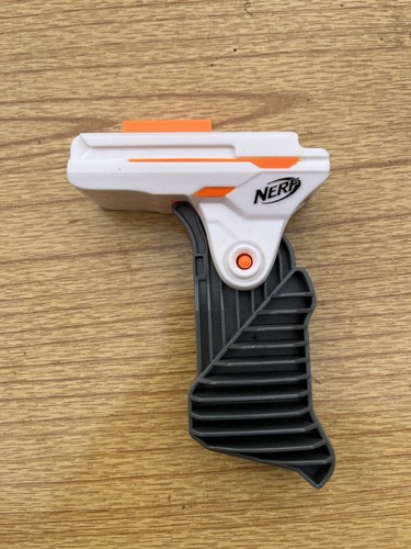 Nerf strike elite - n,