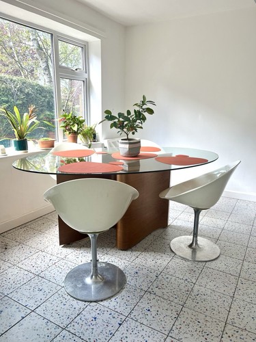 Retro modernist dining table - /,
