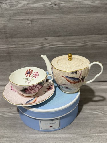 Wedgwood cuckoo teapot teacup - wedgwood,