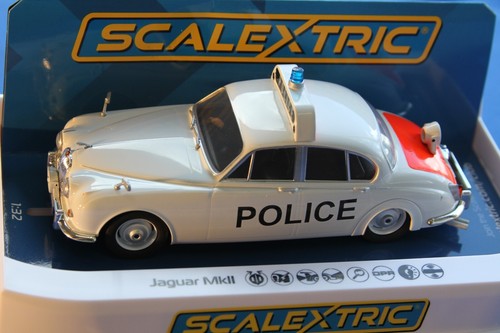 Scalextric c4420 jaguar mk2 - scalextric,