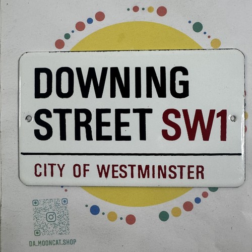 Downing street mini enamel - street,