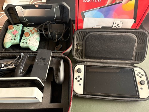 Nintendo switch oled boxed - oled,