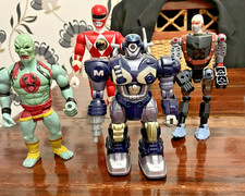 4 ACTION FIGURES, MUMMA RA