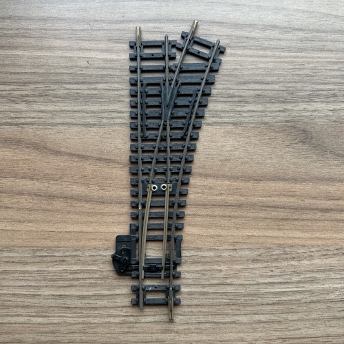 Hornby right hand point - hand,