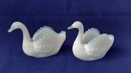Matching pair opalescent - matching, of