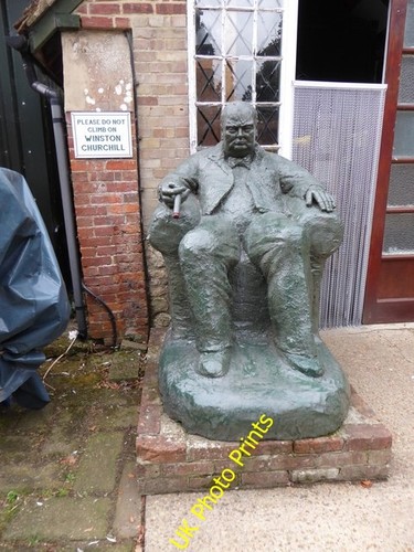 Photo 6x4 statue - 6x4, winston