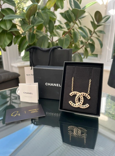 Chanel crystal textured - chanel,