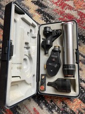 Keeler Vista Portable Opthalmoscope with spare bulbs and case in good condition