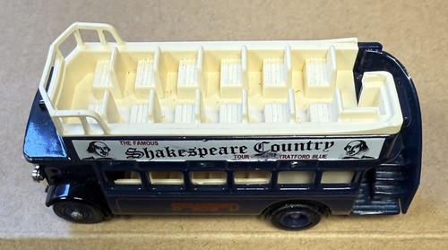 Vintage stratford blue - stratford, bus