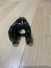 On Off Sulphur Stem (Mondraker) 31.8 steerer clamp