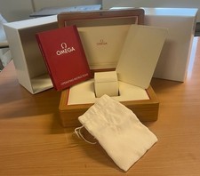 2017 OMEGA SEAMASTER DIVER 300M LARGE WATCH BOX SET + ACCESSORIES GENUINE NDO11