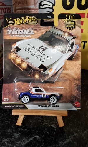Hot wheels premium - car, culture