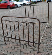 ANTIQUE VINTAGE IRON AND BRASS VICTORIAN EARLY 20TH CENTURY DOUBLE BED FRAME