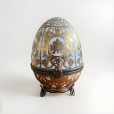 Royal Family Large Porcelain