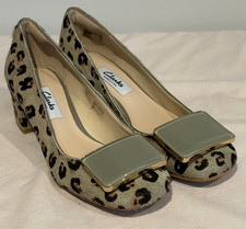 CLARKS Narrative Chinaberry