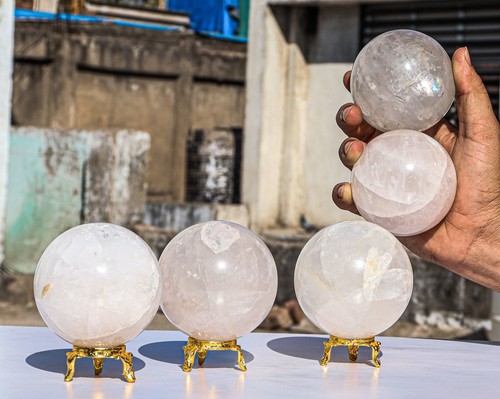 5pc white fire quartz gemstone - white,