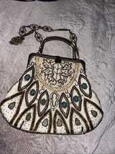 ‘Leko’ Vintage Beaded Hand