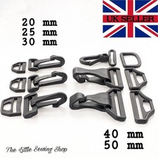 2x Black Plastic Snap Hooks