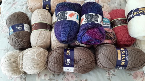 Assortment yarn ombra - of,
