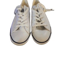 NEW Converse Women’s Dainty