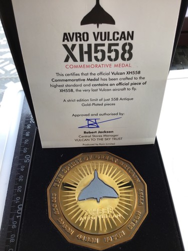 Avro vulcan xh558 - avro,
