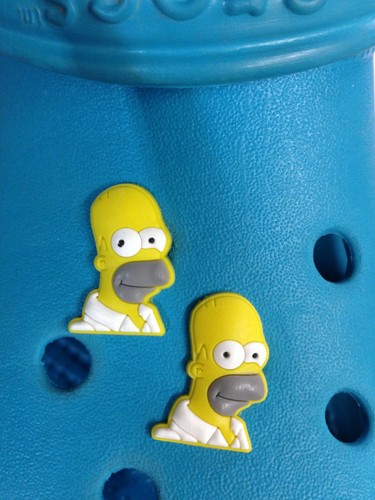 Homer simpson shoe charms - 2,