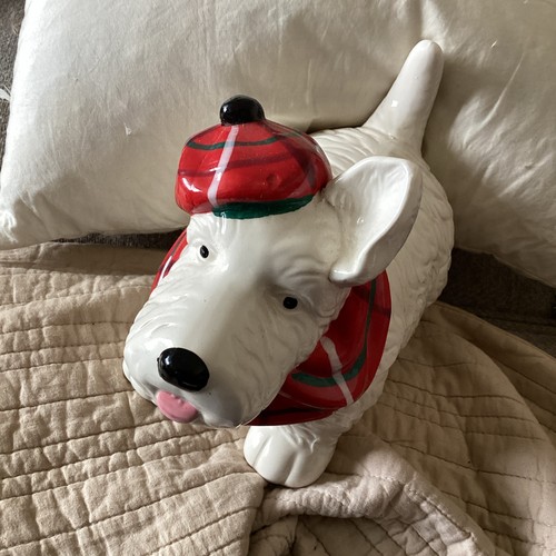 White scottie dog biscuit - white,