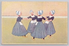 Dutch Girls Dancing Circle