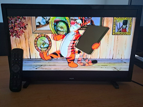 Philips 720p lcd tv - hd,